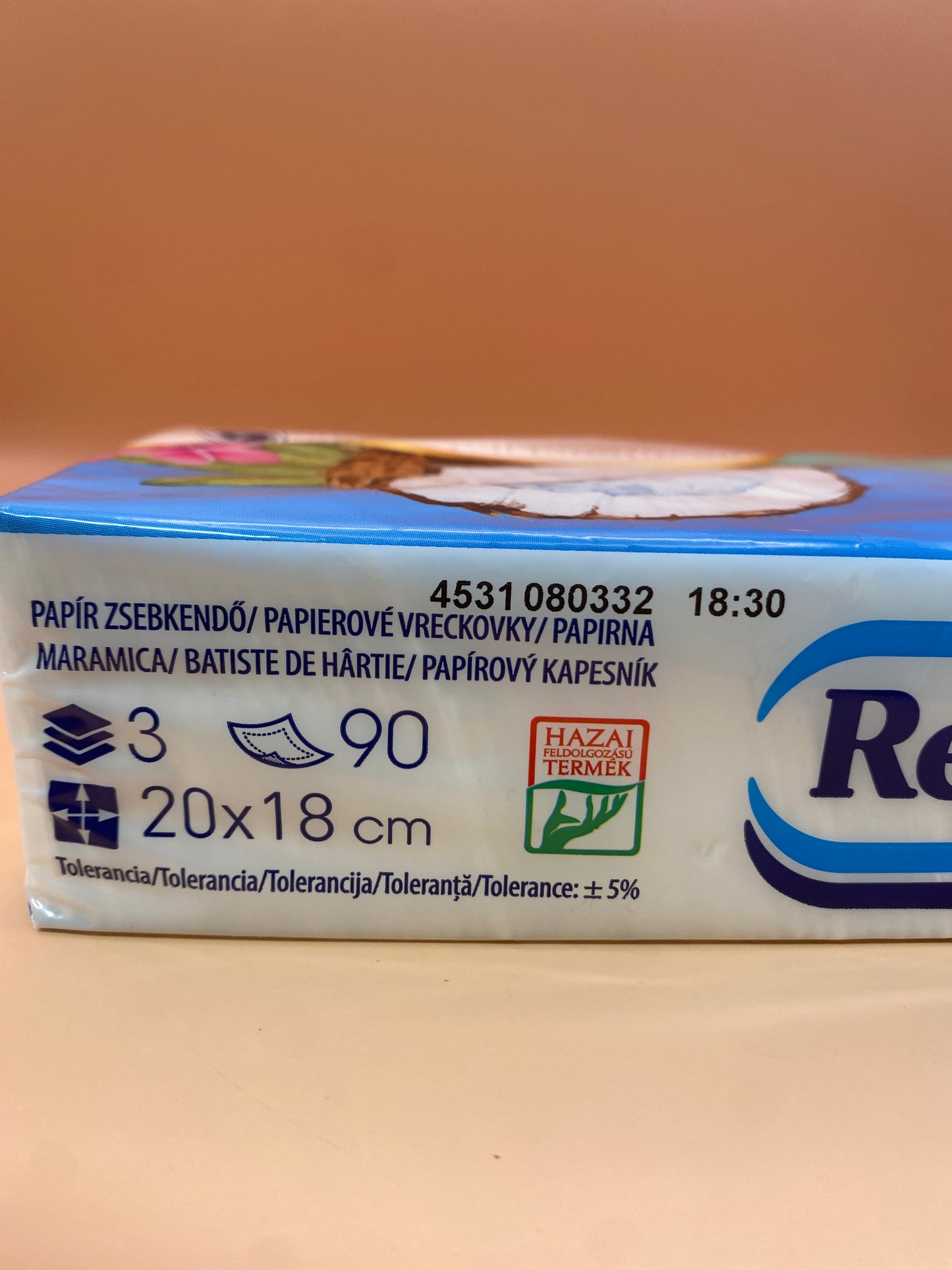 Regina Pure Coconut papírzsebkendő 3 rétegű 90 darab