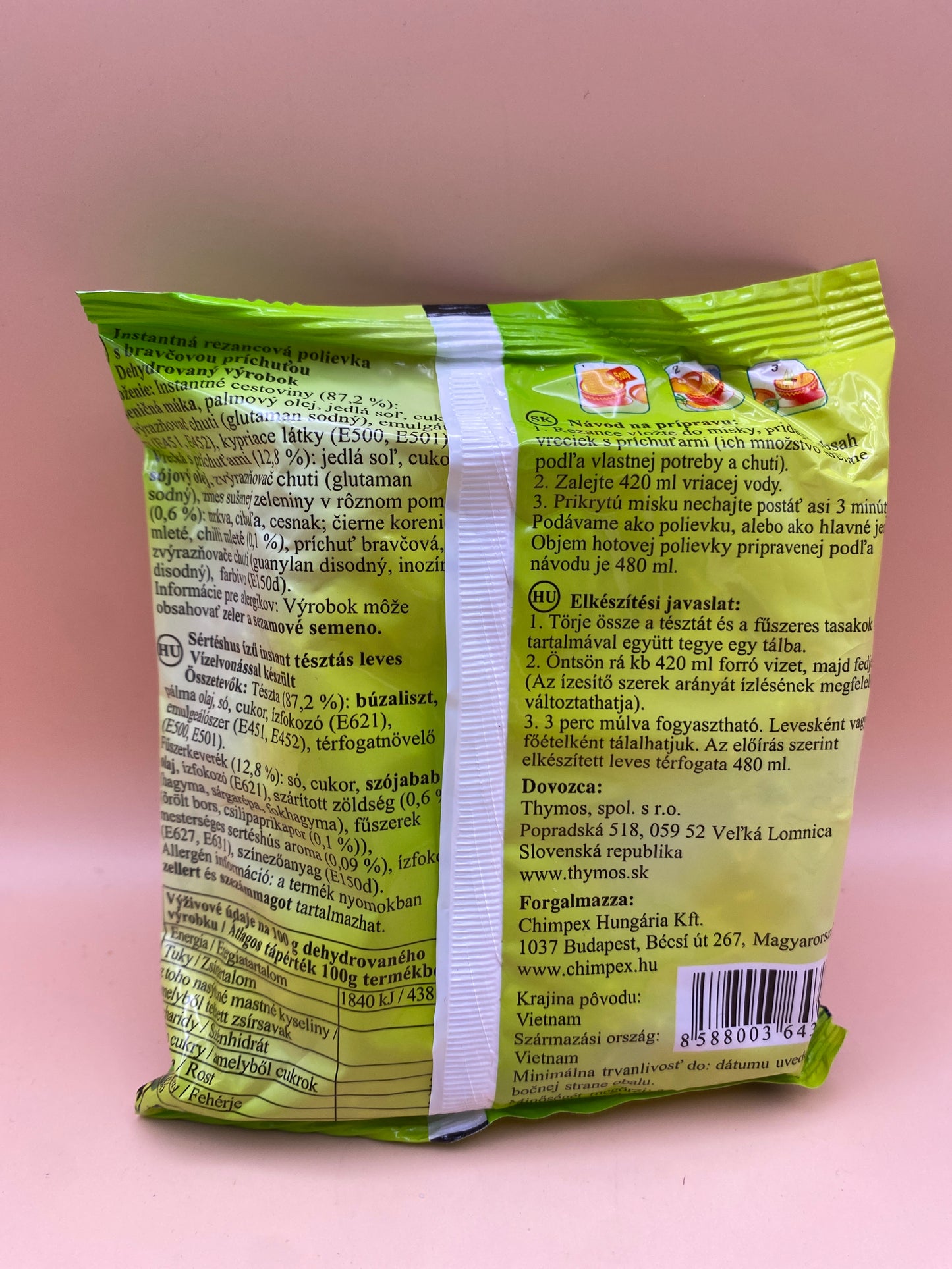 Vishu instant tésztás leves 60g.  Sertéshús ízű