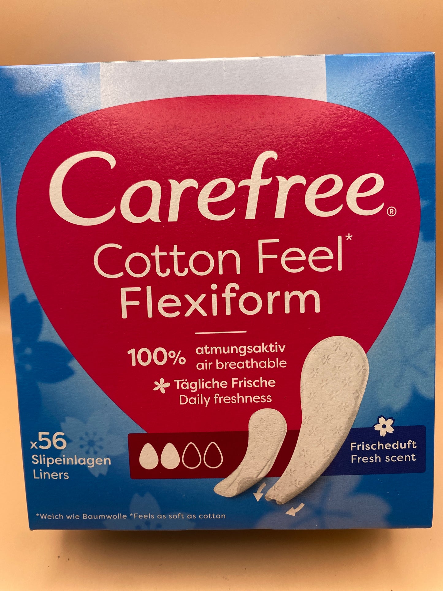 Carefree Tisztasági betét friss illattal 56 darab