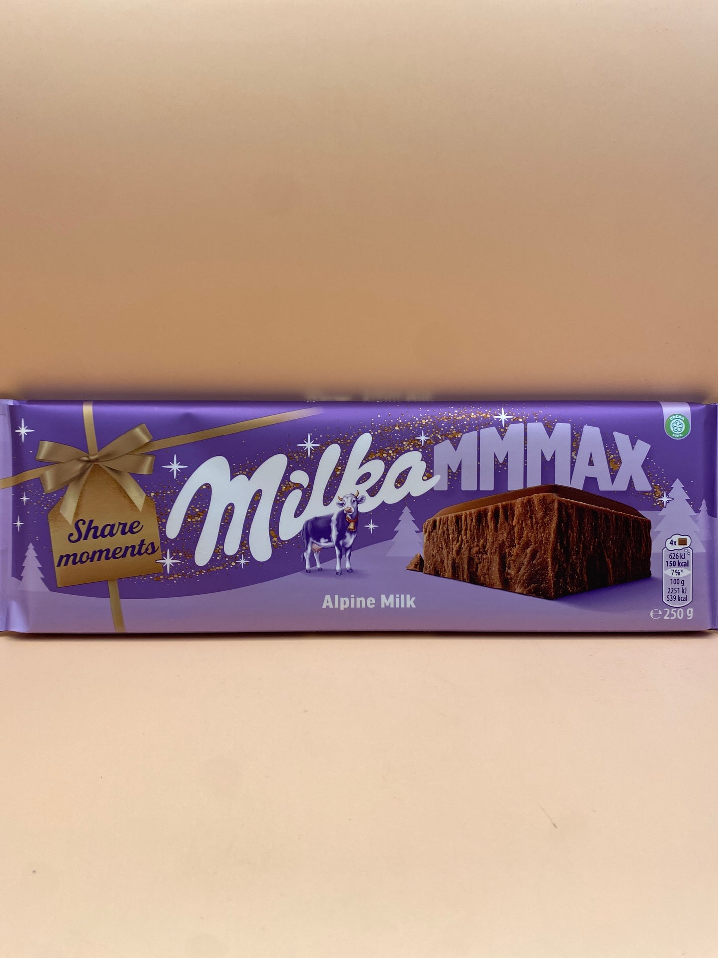 Milka Alpesi tej felhasználásával készült tejcsokoládé 250g