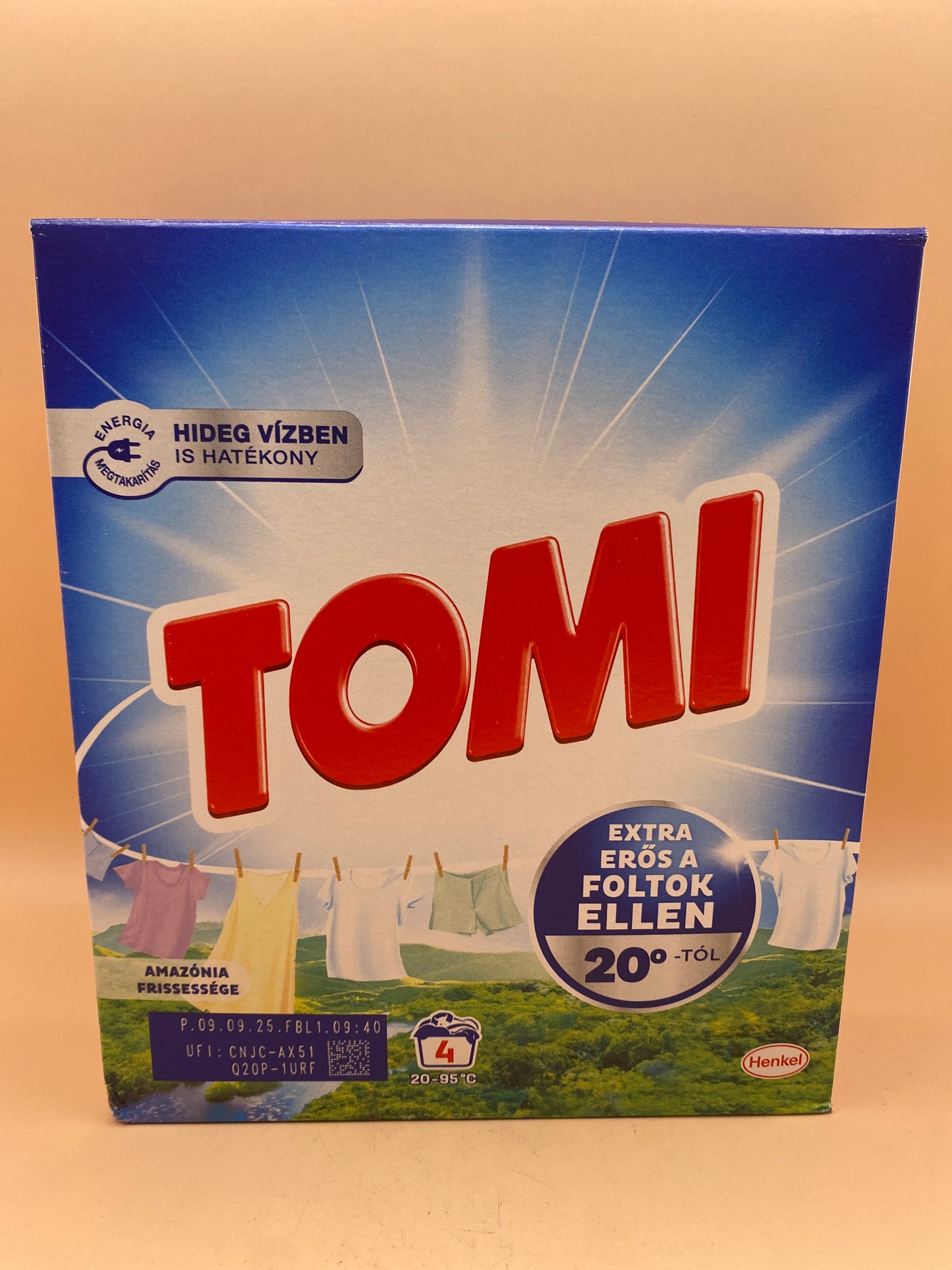 Tomi mosópor fehér és világos ruhákhoz 220g